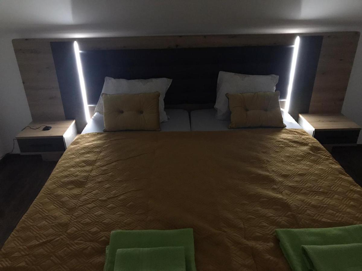 Bohemica Apartman 4 Kouřim Buitenkant foto